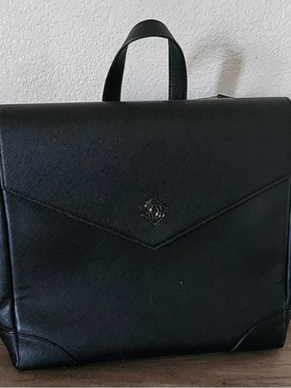 Glass Ladder & Co. full size Diana Black Backpack! - Picture 11 of 11